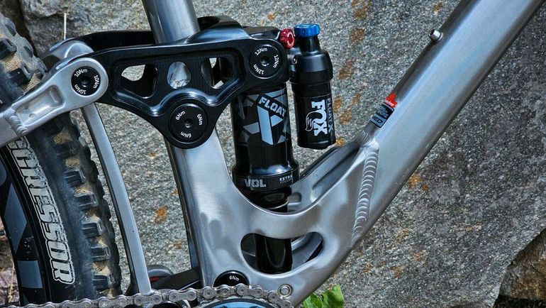 Used Banshee Prime V3.1 2023 Raw 2023 Mountainbike — image 13 of 15