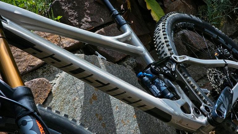 Used Banshee Prime V3.1 2023 Raw 2023 Mountainbike — image 6 of 15