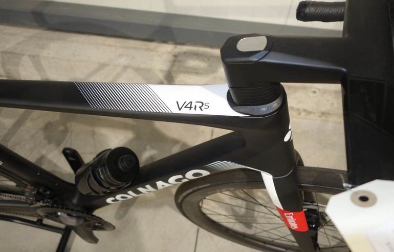 Used Colnago V4Rs Shimano Ultegra Di2 2025 2025 Road & Gravel, Black — image 3 of 3