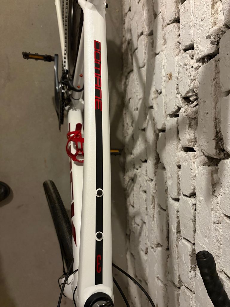 Used Trek Domane AL 3 Disc 2022 2022 Road & Gravel, Weiß — image 56 of 71