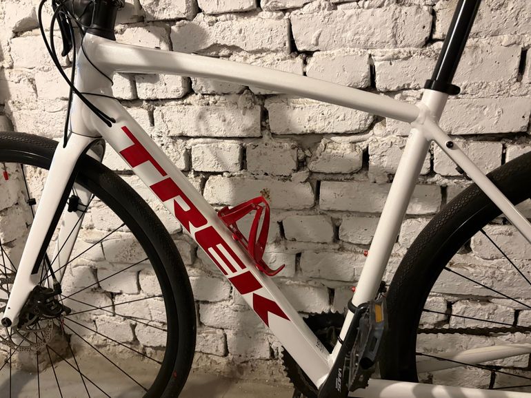 Gebrauchtes Trek Domane AL 3 Disc 2022 2022 Road & Gravel, Weiß — Bild 76 von 80