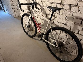 Gebrauchtes Trek Domane AL 3 Disc 2022 2022 Road & Gravel, Weiß — Bild 72 von 80