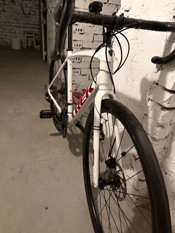 Used Trek Domane AL 3 Disc 2022 2022 Road & Gravel, Weiß — image 3 of 71