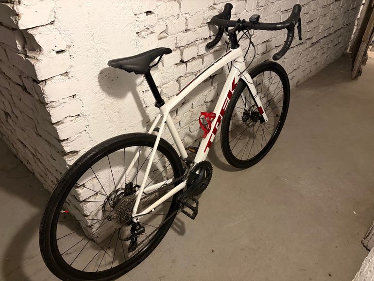 Used Trek Domane AL 3 Disc 2022 2022 Road & Gravel, Weiß — image 70 of 71
