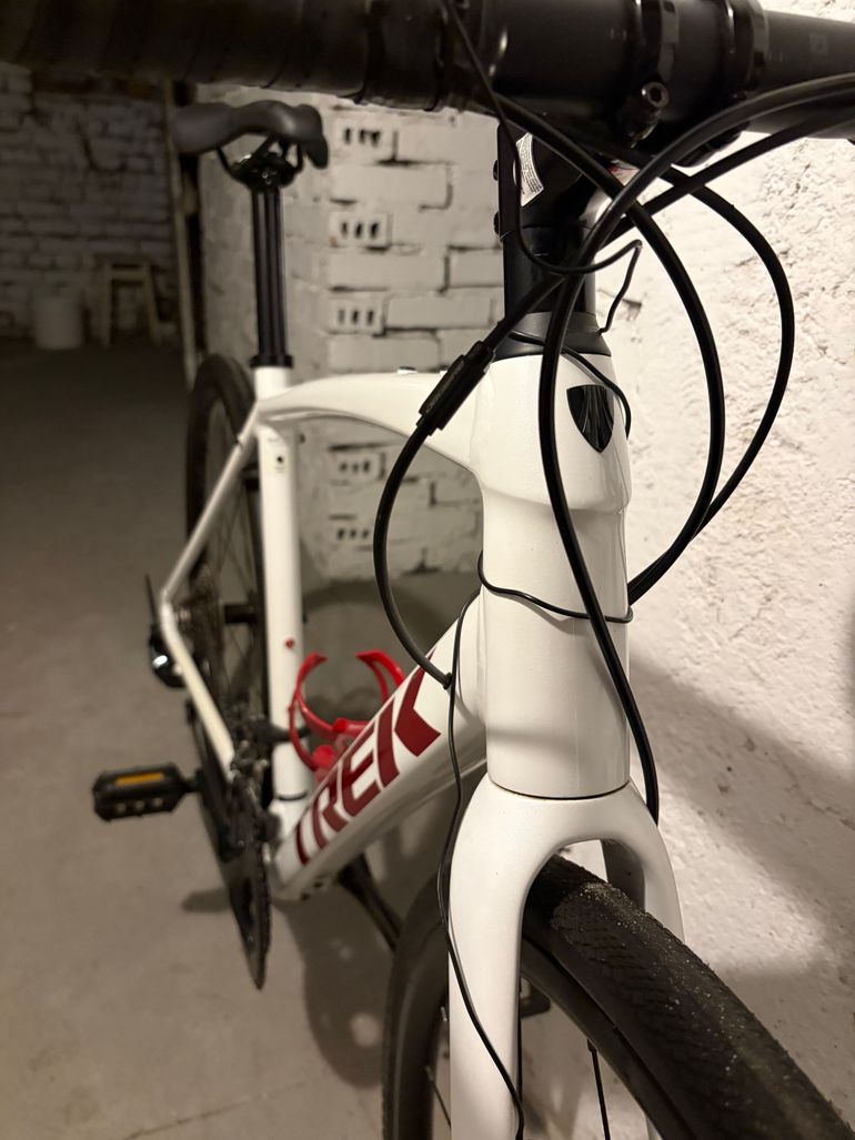 Used Trek Domane AL 3 Disc 2022 2022 Road & Gravel, Weiß — image 66 of 71