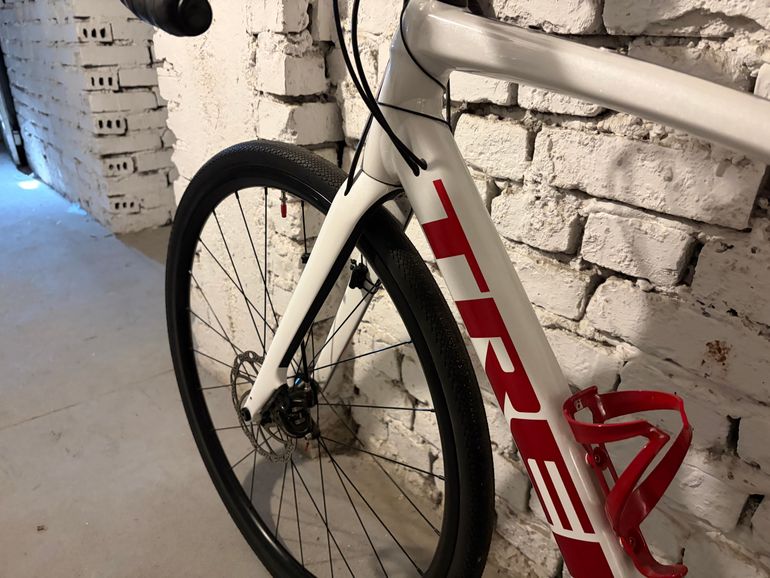 Gebrauchtes Trek Domane AL 3 Disc 2022 2022 Road & Gravel, Weiß — Bild 73 von 80