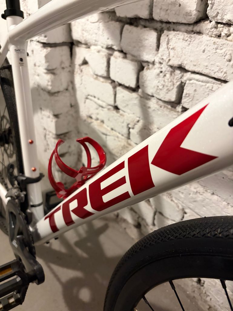Used Trek Domane AL 3 Disc 2022 2022 Road & Gravel, Weiß — image 22 of 71