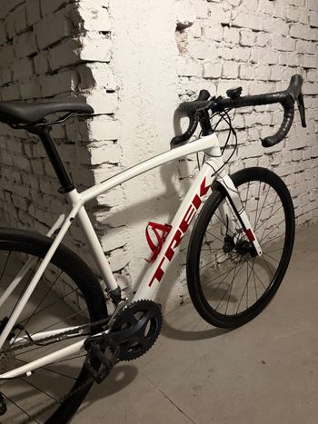 Used Trek Domane AL 3 Disc 2022 2022 Road & Gravel, Weiß — image 61 of 71
