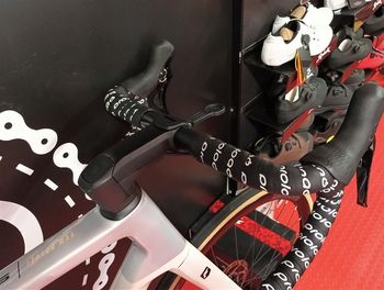 Used Focus Focus Izalco Max 8.7 Disc 2024 Road & Gravel — image 4 of 12