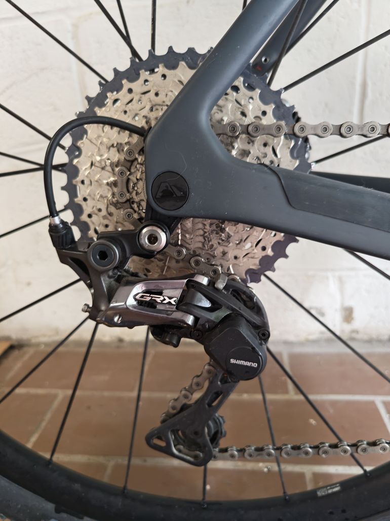Used Canyon Grizl CF SL 8 Suspension 1by 2022 2022 Road & Gravel — image 6 of 8