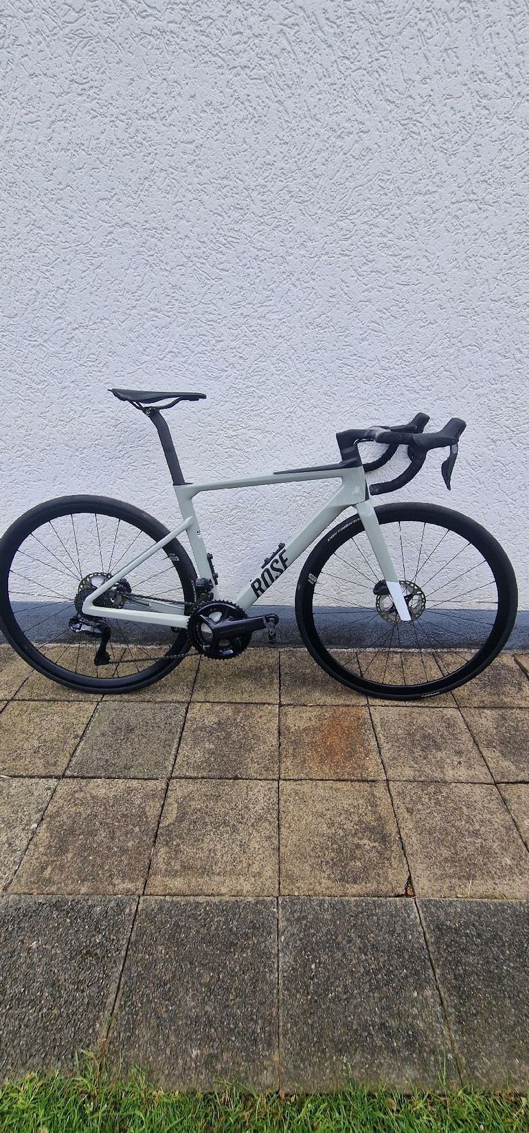 Used Rose XLITE 04 Ultegra Di2 2022 2022 Road & Gravel, Light Gray — image 1 of 7