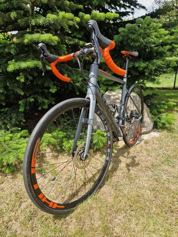 Used CUBE ATTAIN SL Disc 2019 2019 Road & Gravel — image 2 of 6