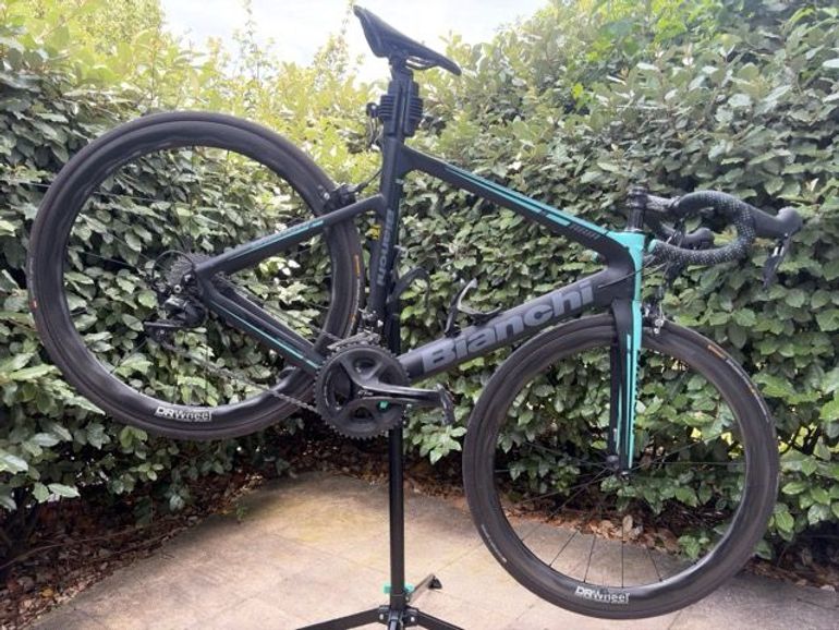 Used Bianchi Aria Shimano 105 2021 Road & Gravel — image 9 of 9