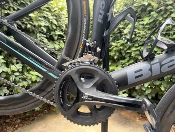 Used Bianchi Aria Shimano 105 2021 Road & Gravel — image 7 of 9