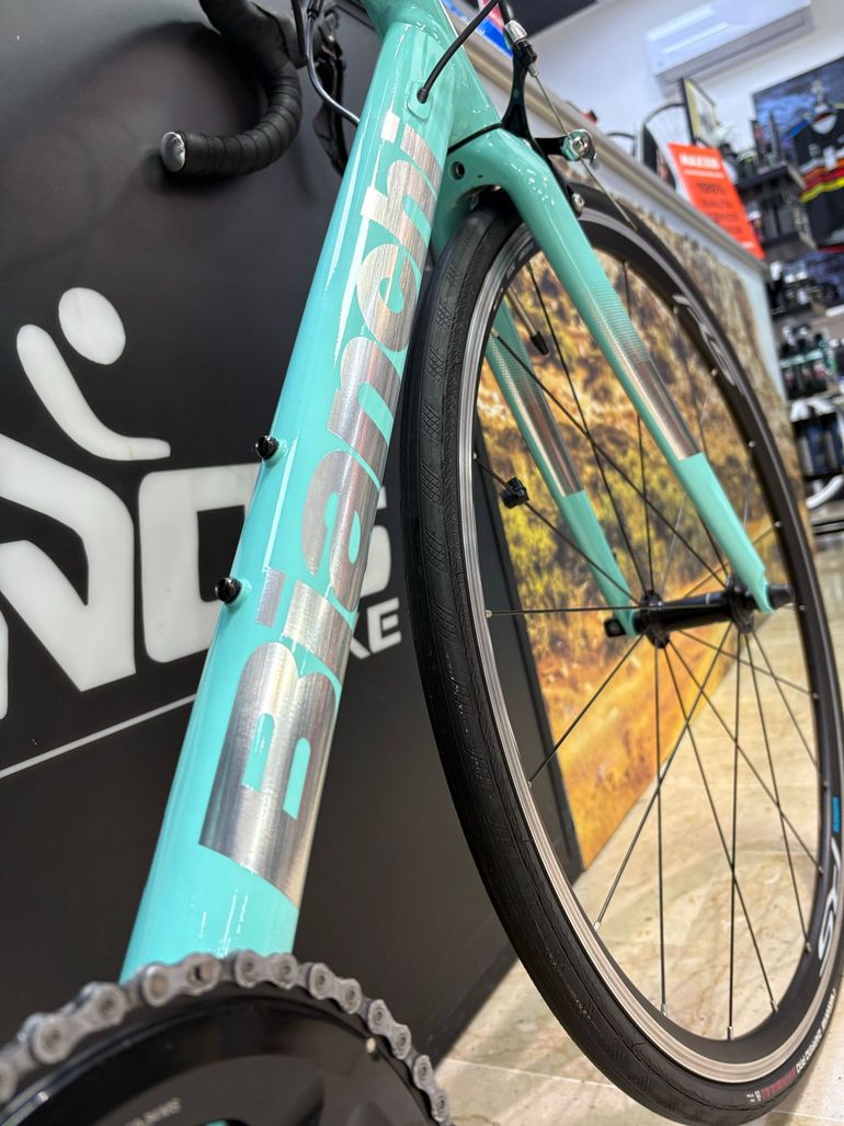 Used Bianchi Via Nirone 7 105 2021 2021 Road & Gravel, Green — image 7 of 8