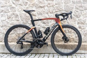 Used Pinarello DOGMA F DURA ACE Di2 2025 2025 Road & Gravel, Black — image 11 of 12