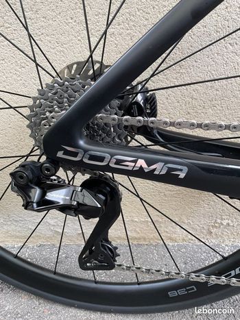 Used Pinarello DOGMA F DURA ACE Di2 2025 2025 Road & Gravel, Black — image 9 of 12