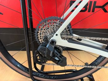 Used Trek Checkpoint SL 6 AXS Gen 3 2026 2026 Road & Gravel, White — image 8 of 11