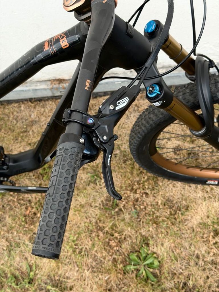Used ns bikes Define 130/140 Carbon 2022 2022 Mountainbike, Schwarz — image 10 of 15