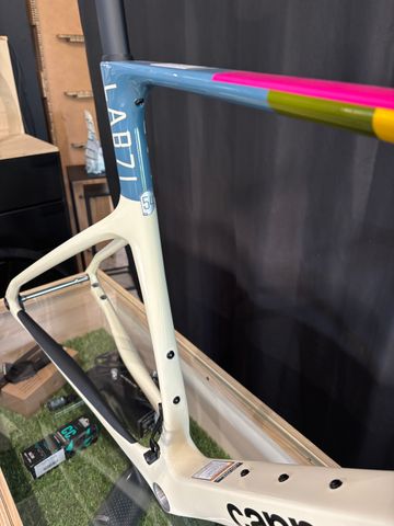 Tweedehands Cannondale SuperX LAB71 Frameset 2026 Frameset 2026 Road & Gravel — afbeelding 2 van 3