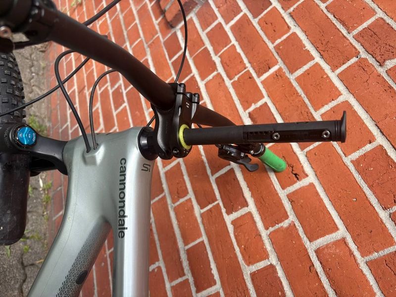 Cannondale Habit Shimano Deore 2019 Mountainbike de segunda mano, Verde — imagen 10 de 15