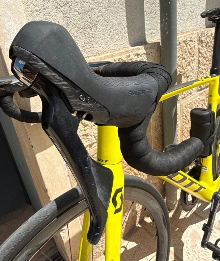 Used Scott Addict RC 30 2020 Frameset 2020 Road & Gravel — image 5 of 7