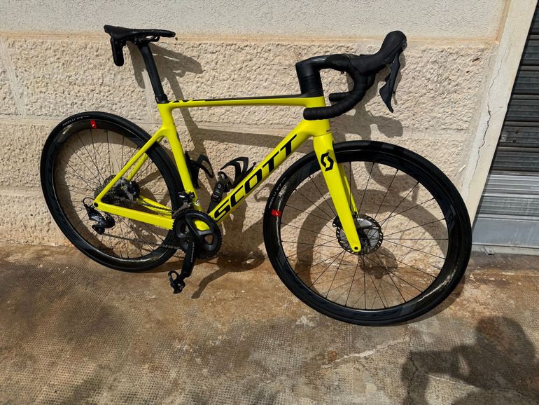 Scott Addict RC 30 2020 Frameset 2020 Road & Gravel usato, Nero — immagine 8 di 22