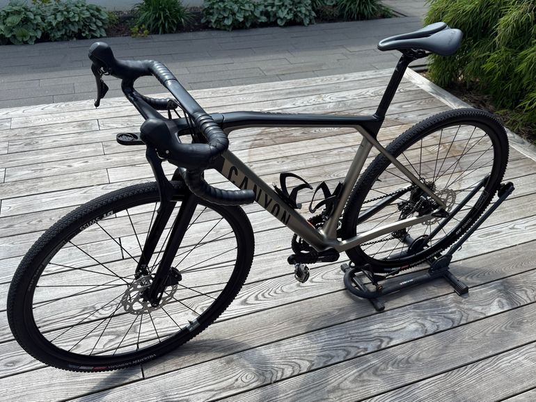 Used Canyon Cf Sl 7 2021 Road & Gravel — image 1 of 11