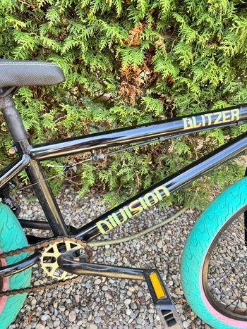 Used division Division Custom 2020 Youth, Schwarz — image 4 of 5