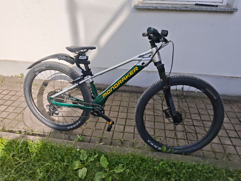 Used Mondraker PLAY 26 2023 2023 Youth, Hellgrau — image 1 of 9