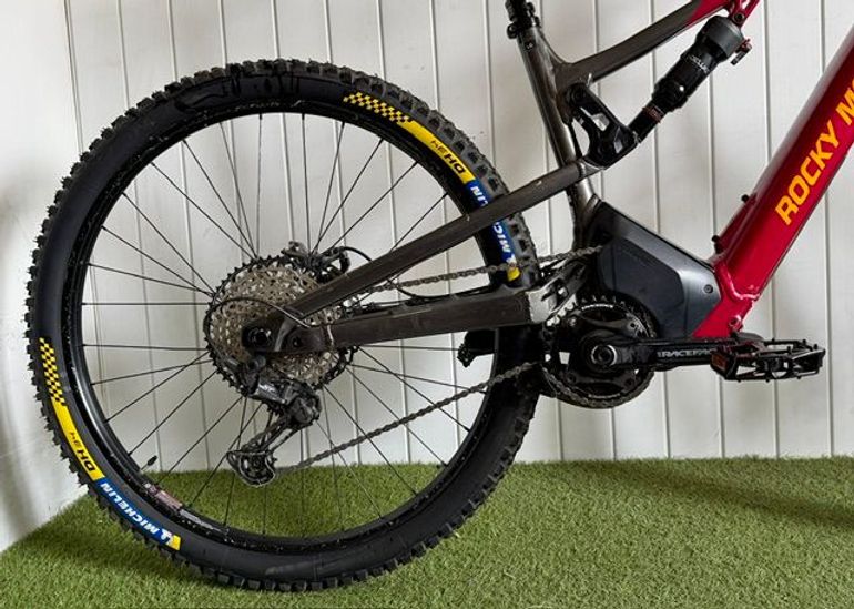 Used Rocky Mountain Instinct Powerplay Alloy 70 2022 2022 Mountainbike — image 3 of 3