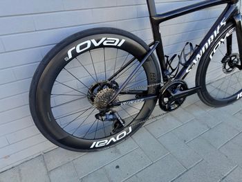 Used Specialized S-Works Tarmac SL8 - Shimano Dura-Ace Di2 2026 2026 Road & Gravel, Red — image 8 of 11