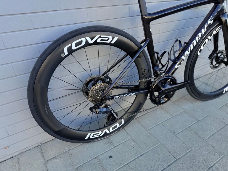 Used Specialized S-Works Tarmac SL8 - Shimano Dura-Ace Di2 2026 2026 Road & Gravel, Red — image 8 of 11