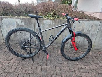 Used Kona KONA HONZO - 29" Mountainbike - Größe M - Neuwertig 2024 Mountainbike, Grün — image 7 of 15