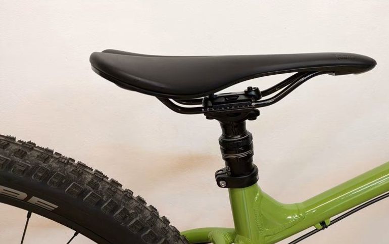 Used Kona KONA HONZO - 29" Mountainbike - Größe M - Neuwertig 2024 Mountainbike, Grün — image 6 of 15
