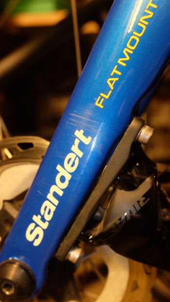 Used Standert Stichsäge Team Sram Rival 1 eTap AXS 2023 2023 Road & Gravel, Blau — image 13 of 20
