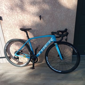 Trek Émonda SLR 7 AXS 2024 2024 Road & Gravel usato