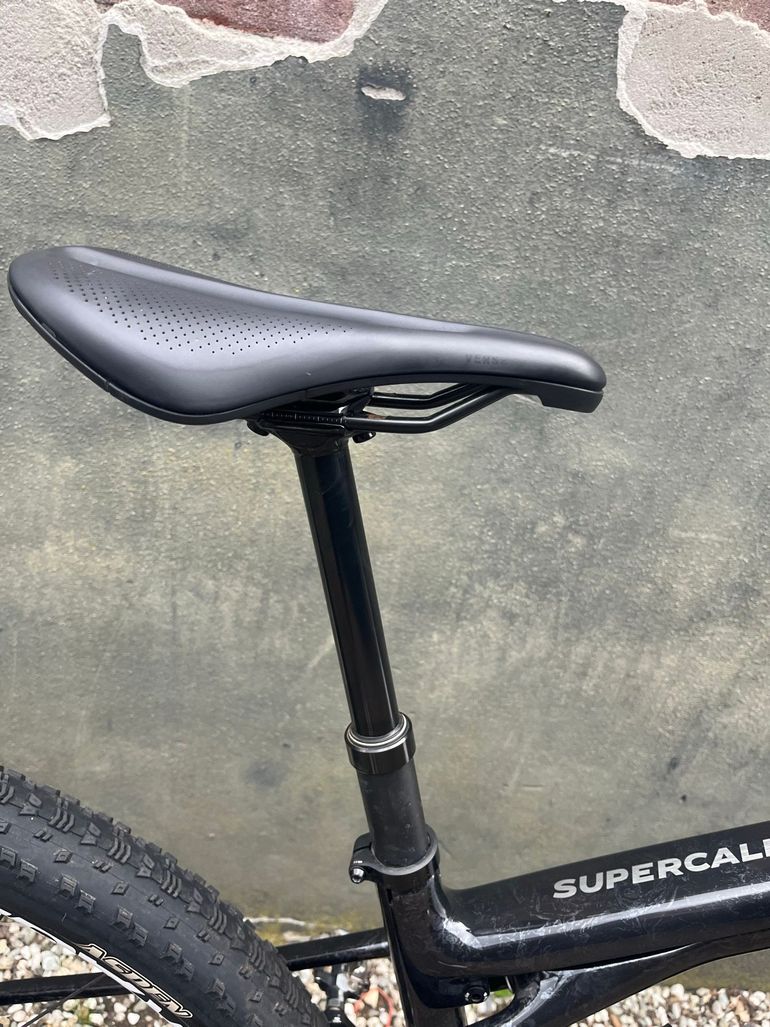Used Trek Supercaliber SLR 9.8 X0 Flight Attendant Gen 2 2026 2026 Mountainbike, Black, 29 — image 11 of 13