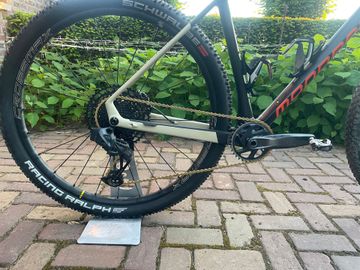 Brugt Mondraker CHRONO CARBON RR 2023 2023 Mountainbike — billede 3 af 6