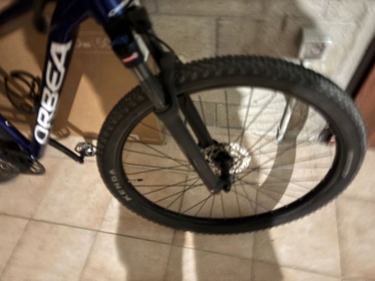 Used Orbea ONNA 20 2024 2024 Mountainbike, Blau, 27.5, 29 — image 4 of 5