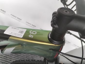 Used Trek Procaliber 9.6 Gen 3 2026 2026 Mountainbike, Grün — image 3 of 10