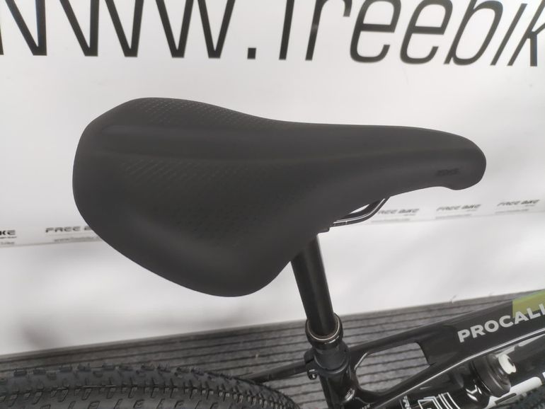 Used Trek Procaliber 9.6 Gen 3 2026 2026 Mountainbike, Grün — image 7 of 10