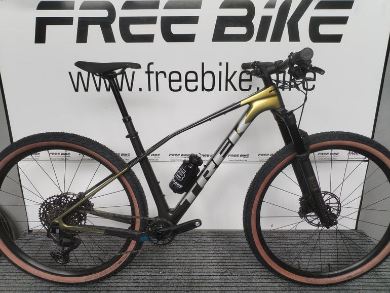 Used Trek Procaliber 9.6 Gen 3 2026 2026 Mountainbike, Grün — image 1 of 10