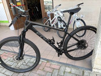Used Focus Raven 8.6 2022 2022 Mountainbike — image 11 of 14