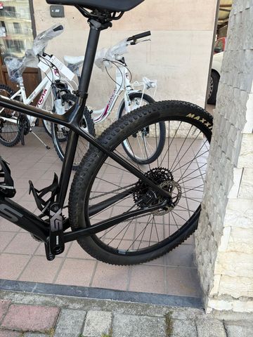 Tweedehands Focus Raven 8.6 2022 2022 Mountainbike — afbeelding 12 van 14