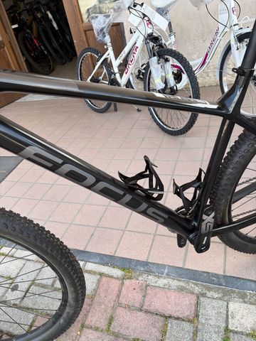Tweedehands Focus Raven 8.6 2022 2022 Mountainbike — afbeelding 14 van 14