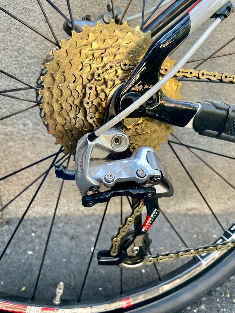 Used Specialized S-Works Stumpjumper Carbon HT 2010 2010 Mountainbike, Weiß, 26 — image 7 of 17