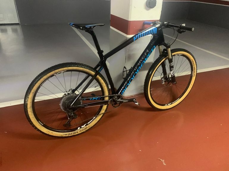 Used Mondraker Podium Carbon R 2020 2020 Mountainbike, Black, 29 — image 9 of 9
