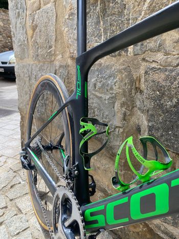 Used Scott Scott Foil RC HMX Dura-Ace Carbono 2016 Road & Gravel — image 6 of 10