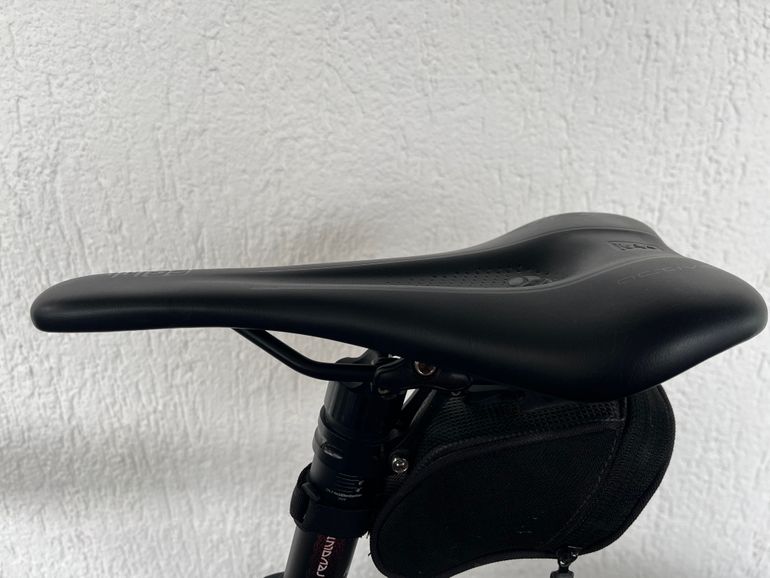 Used Red Bull (Rose) Red Bull Carbon SL 2009 Road & Gravel — image 15 of 17